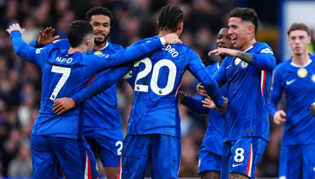 Chelsea giành chiến thắng đầu tiên dưới thời HLV Liam Rosenior