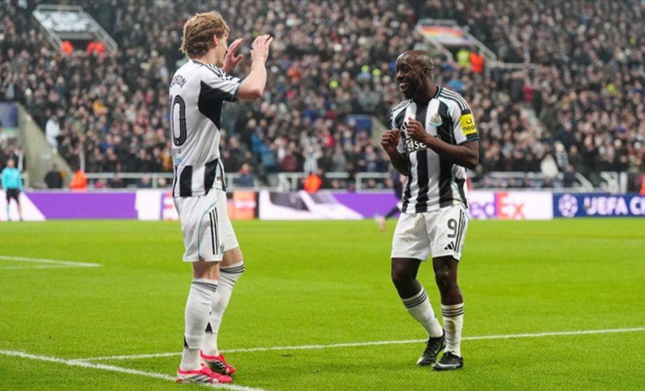 Newcastle chính thức giành vé play-off Champions League